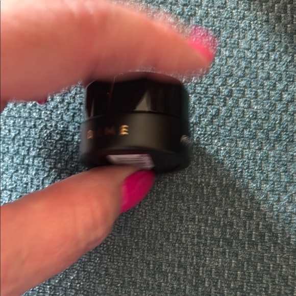 Set of SkinCare Minis - Picture 8 of 10